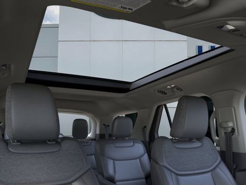 New 2026 Ford Explorer Active w/ Active Comfort Package AWD/4WD image 52