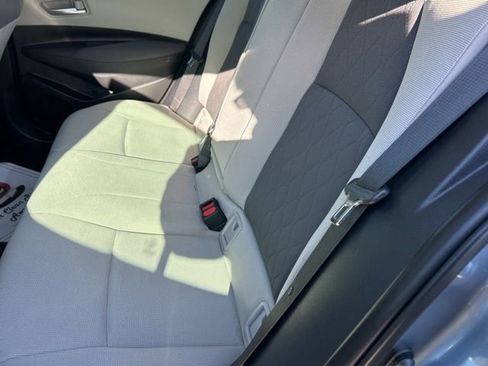 Used 2020 Toyota Corolla LE image 8
