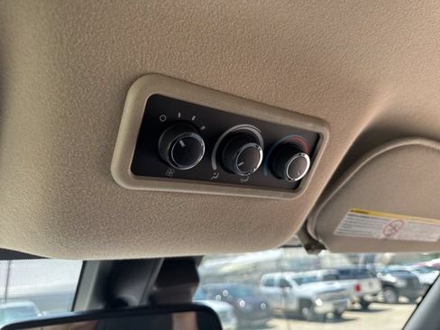 Used 2025 GMC Savana 3500 LT w/ LT Preferred Equipment Group RWD image 46