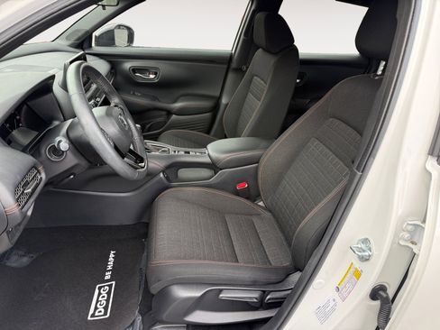 Used 2024 Honda HR-V Sport image 10