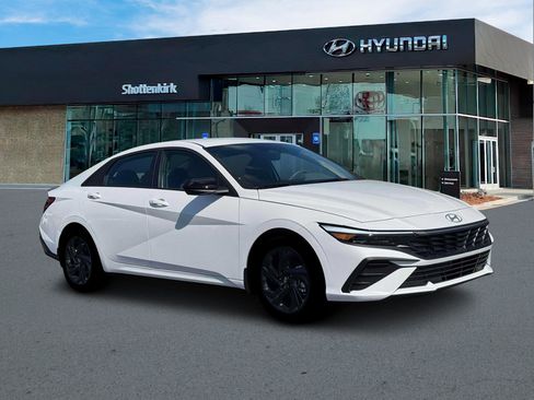 New 2026 Hyundai Elantra Sport image 10