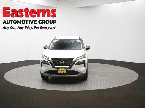 Used 2023 Nissan Rogue S image 52