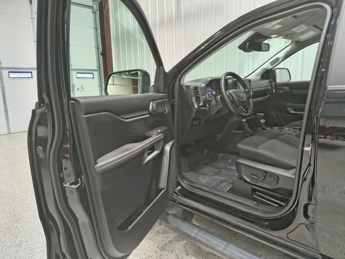Used 2024 Ford Ranger XLT AWD/4WD image 12