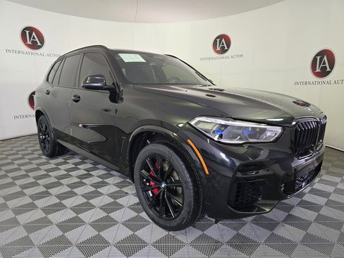 Certified 2023 BMW X5 M50i w/ Executive Package image 1