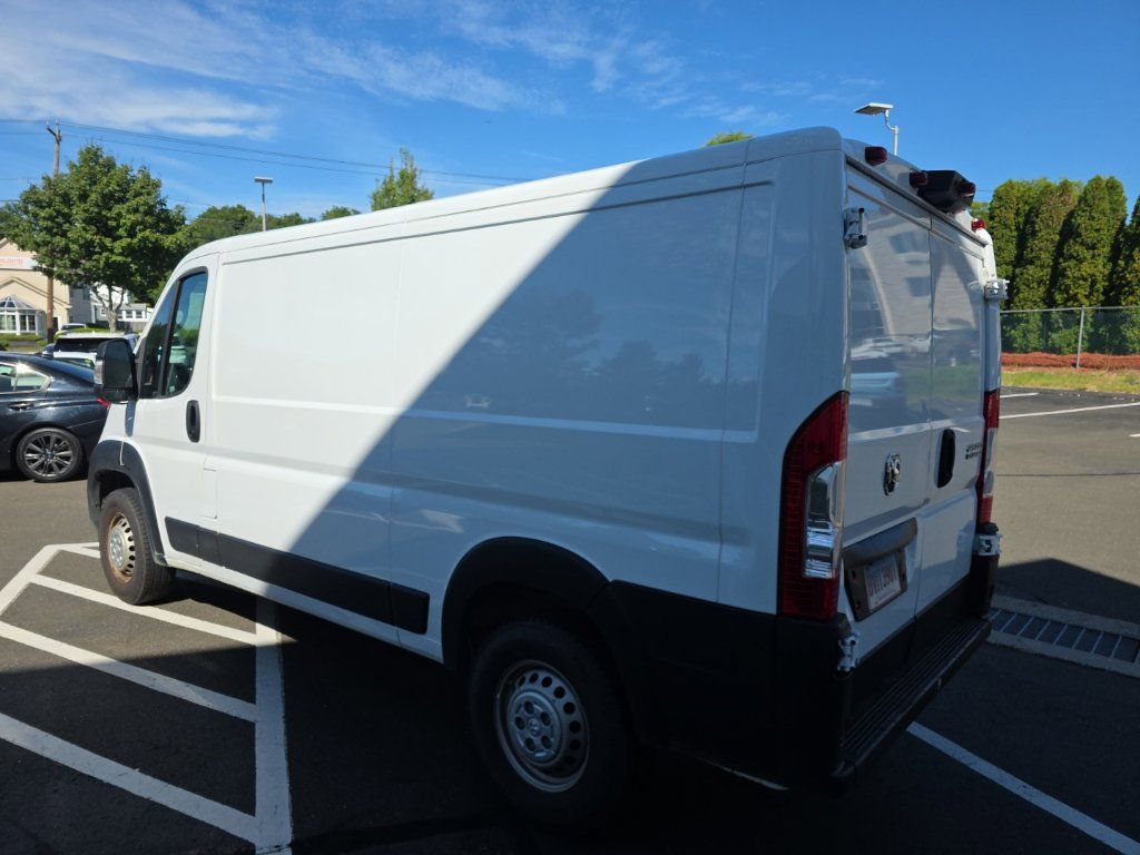 Used 2025 RAM ProMaster 2500 w/ Convenience Group FWD image 5