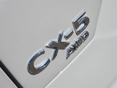New 2025 MAZDA CX-5 Carbon Edition image 8