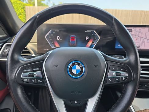 Used 2023 BMW i4 eDrive35 w/ Premium Package RWD image 18