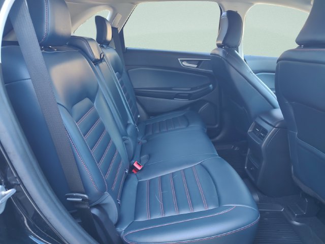 Used 2023 Ford Edge SEL w/ Sport Appearance Package AWD/4WD image 29