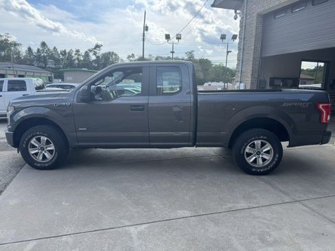 Used 2015 Ford F150 XL w/ Equipment Group 101A Mid AWD/4WD image 6