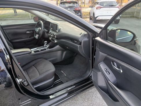 Used 2024 Nissan Sentra SV FWD image 10