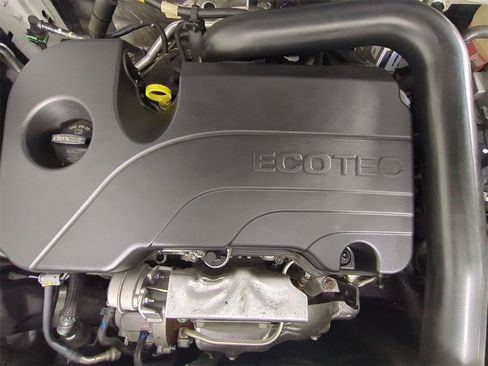 Certified 2024 Chevrolet Equinox RS w/ LPO, Floor Liner Package image 28