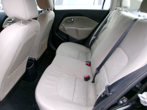 Used 2014 Kia Rio LX image 11
