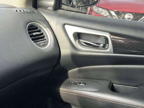 Used 2020 Nissan Pathfinder SV w/ Rock Creek Edition image 36