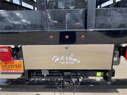 New 2024 GMC Sierra 3500 Pro w/ Convenience Package image 11