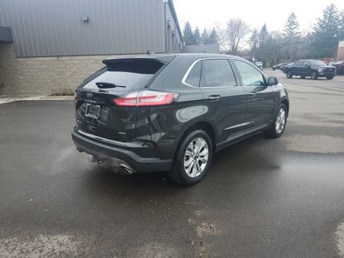 Used 2023 Ford Edge Titanium w/ Class II Trailer Tow Package AWD/4WD image 5