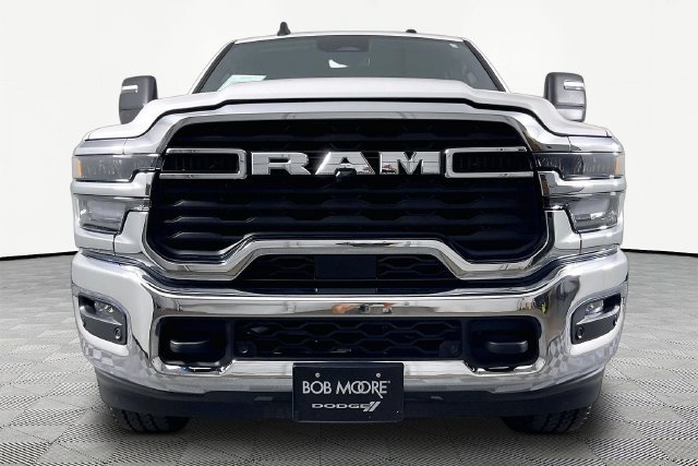 Used 2025 RAM 2500 Tradesman AWD/4WD image 2