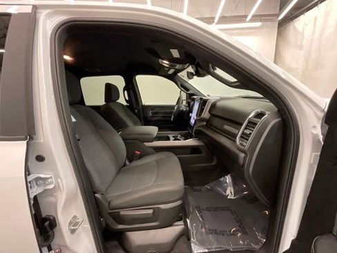 Used 2026 RAM 2500 Big Horn AWD/4WD image 23
