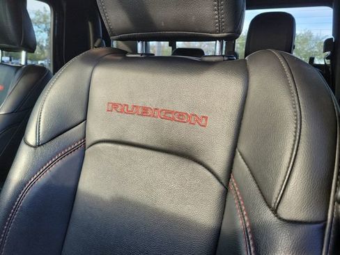 Used 2022 Jeep Gladiator Rubicon w/ Trailer Tow Package image 19