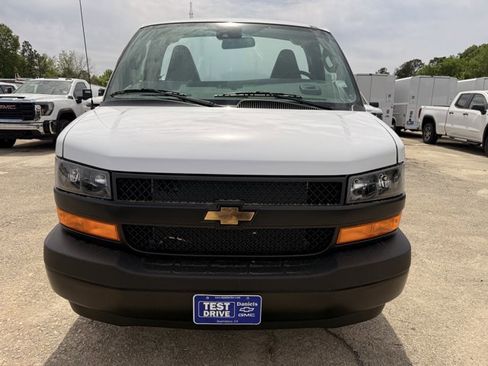 New 2026 Chevrolet Express 3500 w/ Power Convenience Package RWD image 8