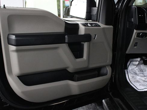 Used 2018 Ford F150 XL w/ Equipment Group 101A Mid AWD/4WD image 12