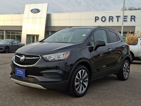 Used 2022 Buick Encore Preferred w/ Safety Package image 4