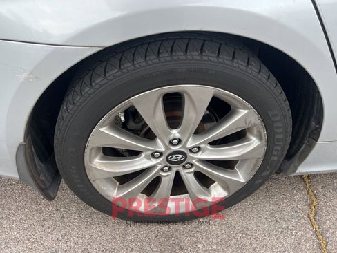 Used 2012 Hyundai Sonata SE w/ Navigation & Sunroof Pkg image 13