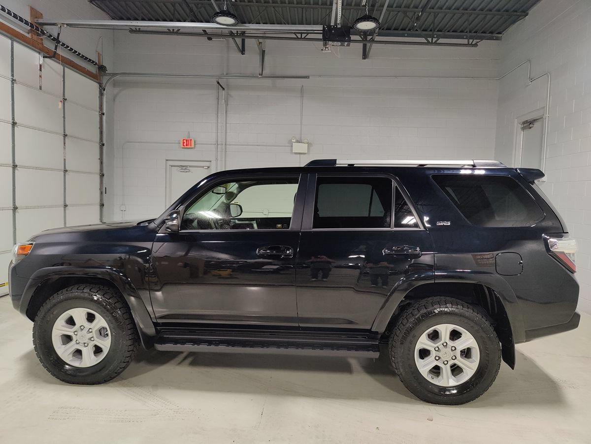 Used 2019 Toyota 4Runner SR5 Premium AWD/4WD image 23