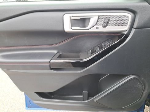 Certified 2022 Ford Explorer ST-Line w/ Class IV Trailer Tow Package image 21