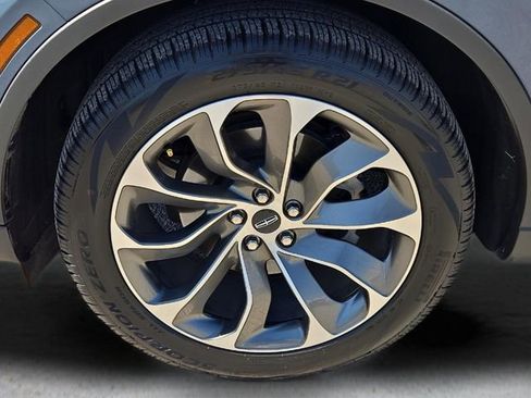 Used 2025 Lincoln Aviator Reserve w/ Illumination Package image 9