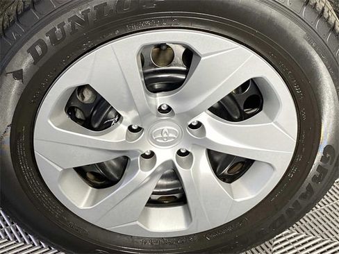 Used 2021 Toyota RAV4 LE image 28