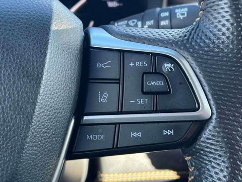 Certified 2024 Toyota Sienna XLE Woodland Edition AWD/4WD image 28