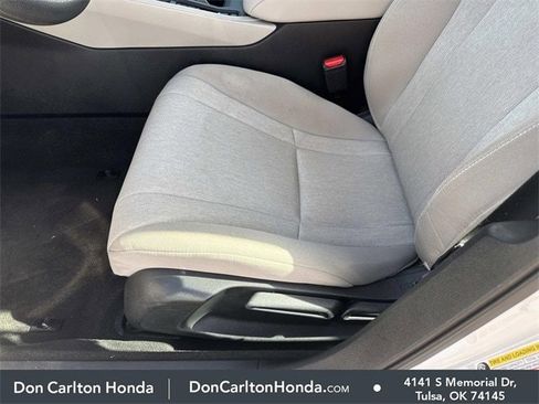 Certified 2025 Honda Accord LX image 12