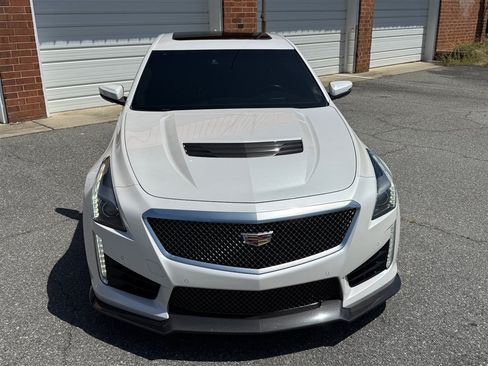 Used 2016 Cadillac CTS V w/ Carbon Fiber Package RWD image 8