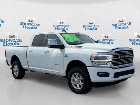 Used 2024 RAM 2500 Laramie AWD/4WD image 9