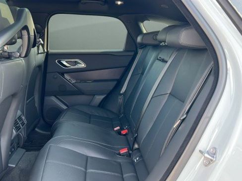 New 2026 Land Rover Range Rover Velar Dynamic SE image 21