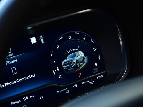 Used 2022 Chevrolet Tahoe LT image 24