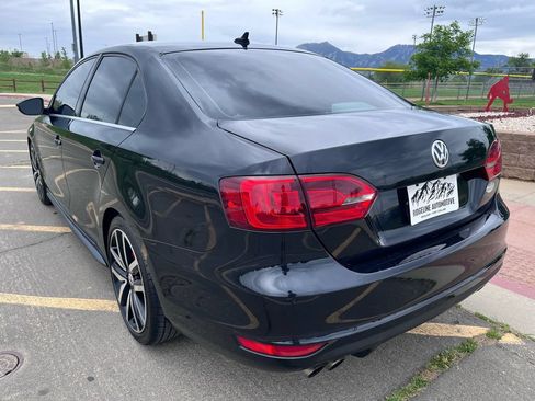Used 2012 Volkswagen Jetta GLI Autobahn FWD image 7