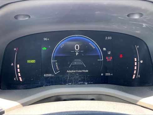 Used 2025 Toyota Camry LE FWD image 25