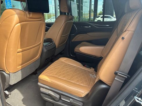 Used 2021 Cadillac Escalade Premium Luxury w/ Driver Assist Tech Package AWD/4WD image 14