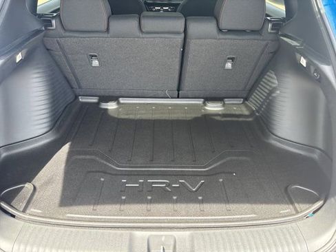 New 2026 Honda HR-V Sport image 9