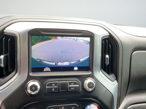 Used 2021 GMC Sierra 1500 Elevation AWD/4WD image 17