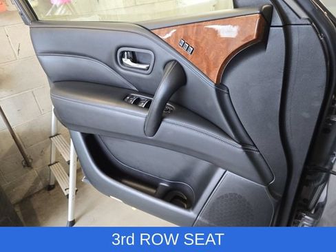 Used 2019 INFINITI QX80 Luxe AWD/4WD image 28