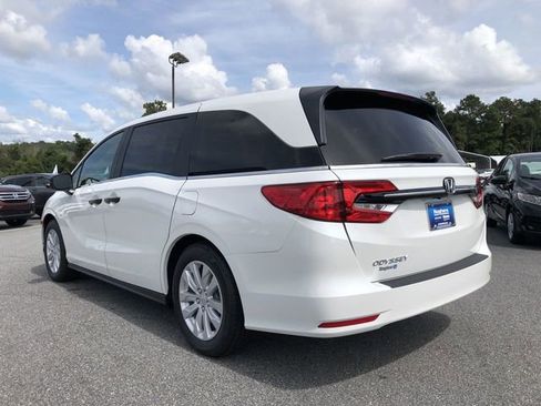 Certified 2021 Honda Odyssey LX image 6