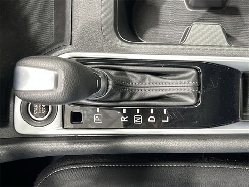 Used 2022 Nissan Sentra SV image 19