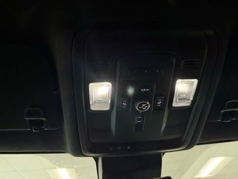 Used 2023 Chevrolet Tahoe Premier w/ Advanced Technology Package image 23