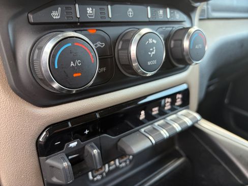 Used 2022 RAM 1500 Laramie image 17