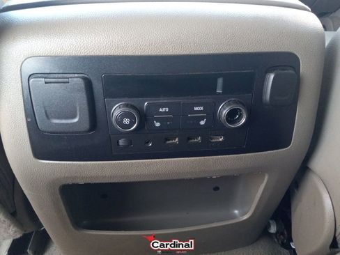 Used 2020 GMC Yukon SLT w/ Open Road Package image 26