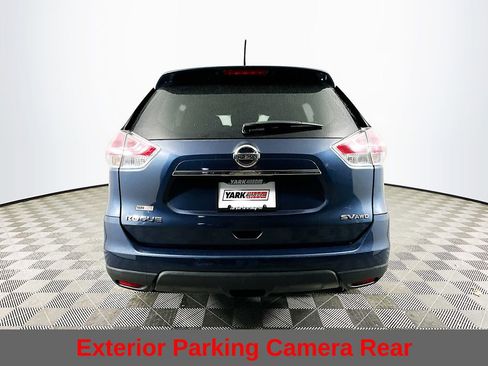 Used 2015 Nissan Rogue SV image 10