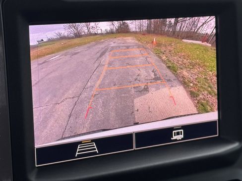 Used 2023 Chevrolet Silverado 1500 Custom Trail Boss w/ LPO, Dark Essentials Package image 16