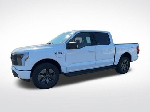 New 2025 Ford F150 Lightning Flash AWD/4WD image 5